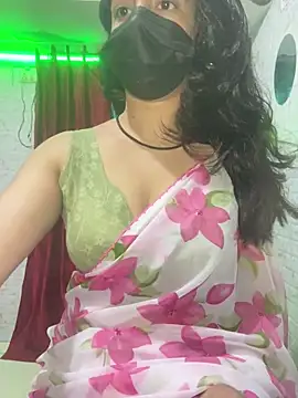 Snapshot of Red_Queen_11 chatting on February 18, 6:48 pm Red Queen 11 online show from February 18, 6:48 pm