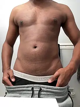 Snapshot of Mr_Sirthedom chatting on November 17, 6:19 am Mr Sirthedom online show from November 17, 6:19 am