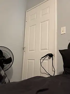 Snapshot of Mr_Sirthedom chatting on November 28, 11:51 pm Mr Sirthedom online show from November 28, 11:51 pm