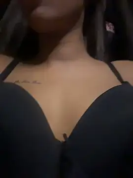 Your   Moonlight online show from March 26, 10:15 pm