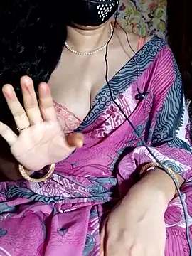 HotGirl23231 online show from May 21, 5:42 pm
