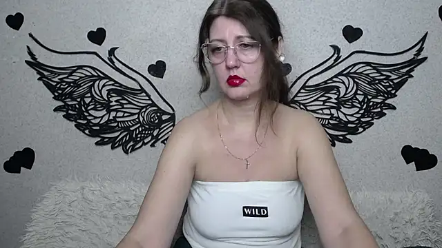 Snapshot of RoseHille chatting on March 10, 6:02 pm RoseHille online show from March 10, 6:02 pm