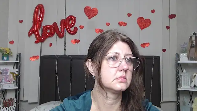 Snapshot of RoseHille chatting on March 29, 5:07 am RoseHille online show from March 29, 5:07 am