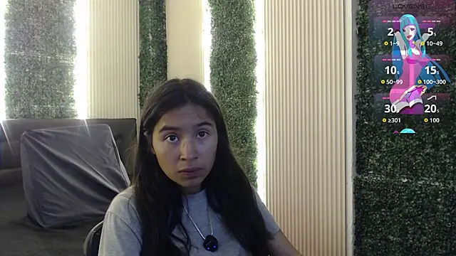 bunnywhite21 online show from November 30, 3:38 pm