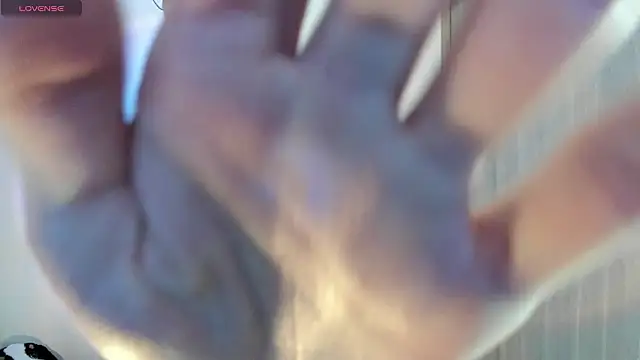 RYO BLEU  online show from February 11, 3:11 am