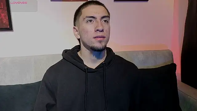 AresMassimoX online show from December 3, 3:03 am