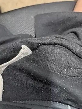 Calavera2001 online show from November 10, 5:17 am