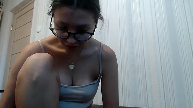 your  gena online show from November 14, 12:15 pm