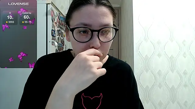 Snapshot of your__gena chatting on March 17, 3:48 pm your gena online show from March 17, 3:48 pm