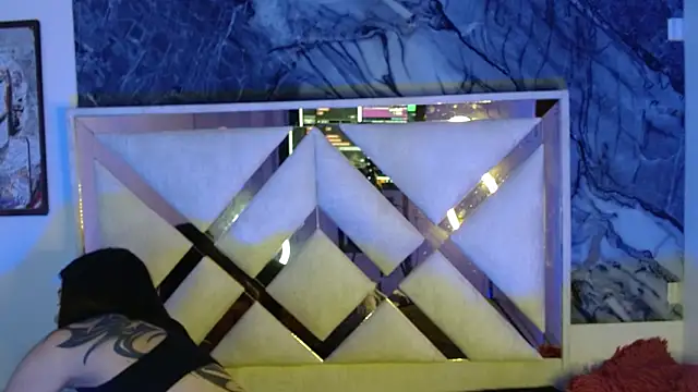 tael novacs online show from December 19, 4:19 am