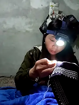 vangkt-cute online show from December 1, 8:58 pm