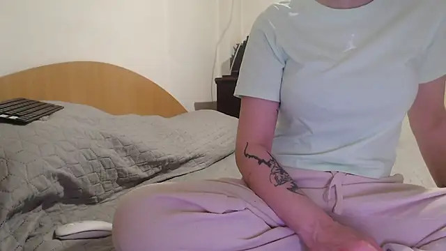 MissyDior8 online show from February 14, 12:46 pm