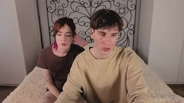 Danny loves Mary online show from December 5, 7:39 am