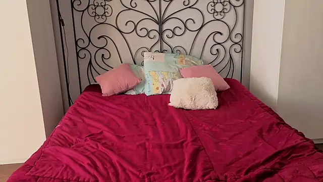 Danny loves Mary online show from April 29, 2:37 am