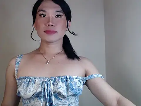 dazzlingcarol online show from November 22, 5:50 am