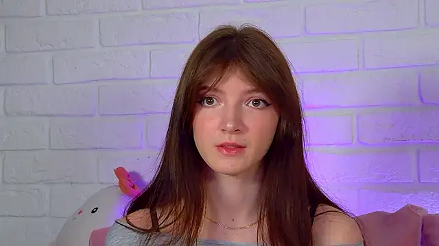 Snapshot of SophiaProve chatting on May 1, 4:22 pm SophiaProve online show from May 1, 4:22 pm