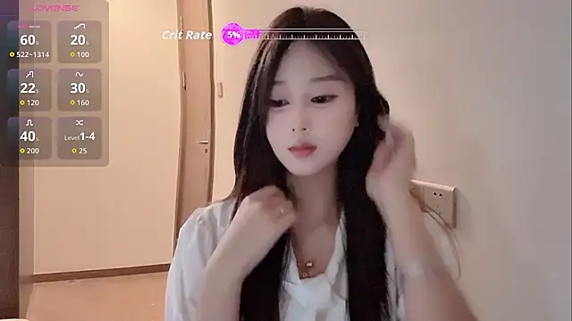 Snapshot of Fairy-CC chatting on November 17, 1:44 am Fairy-CC online show from November 17, 1:44 am