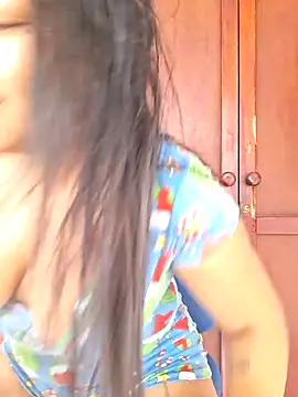 Sarahy- online show from February 6, 1:03 pm