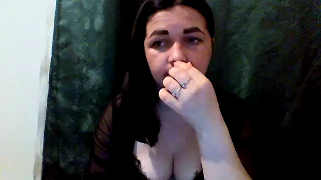 Snapshot of Vitalina282128 chatting on July 2, 6:47 pm Vitalina282128 online show from July 2, 6:47 pm