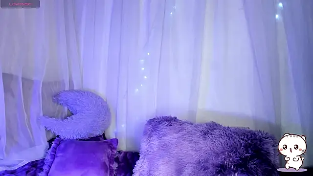 Snapshot of kim_santana_ chatting on March 13, 7:04 am kim santana online show from March 13, 7:04 am