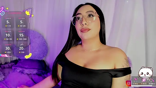 Snapshot of kim_santana_ chatting on March 29, 5:18 am kim santana online show from March 29, 5:18 am