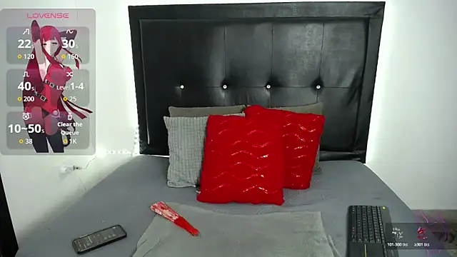 Snapshot of perla_stone_20 chatting on February 12, 8:59 pm perla stone 20 online show from February 12, 8:59 pm