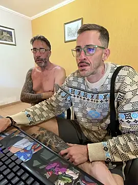 Lucasjandre online show from May 8, 12:54 pm
