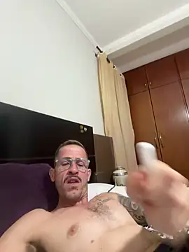 Lucasjandre online show from May 16, 1:02 am