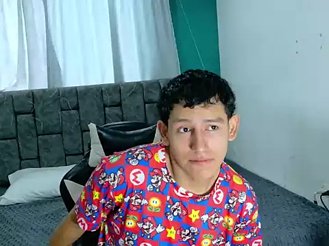 FelipeGonzalezz online show from February 8, 2:31 pm