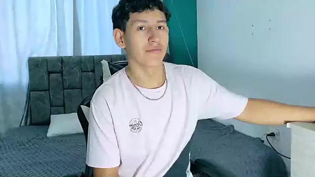 FelipeGonzalezz online show from February 10, 12:42 pm