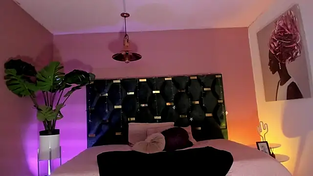 Velvet Dreamss online show from March 27, 11:43 am