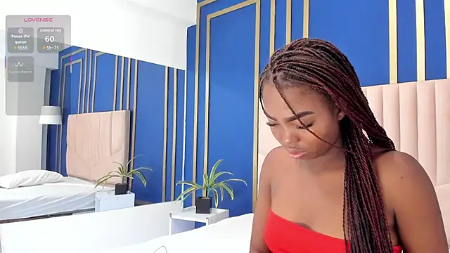 Kenia Storm online show from February 16, 9:11 pm