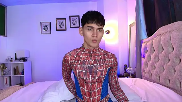 estebanperez 26 online show from November 25, 11:21 am