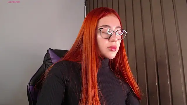 marysofff online show from March 8, 1:03 am