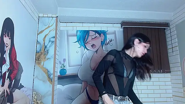 madalia303av online show from February 12, 5:24 am