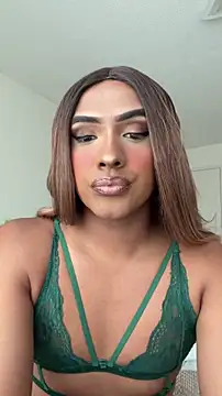 Snapshot of Ashleythelatina chatting on June 22, 3:20 pm Ashleythelatina online show from June 22, 3:20 pm