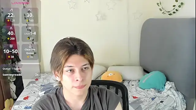 Snapshot of Felix_kitty chatting on November 23, 7:24 pm Felix kitty online show from November 23, 7:24 pm