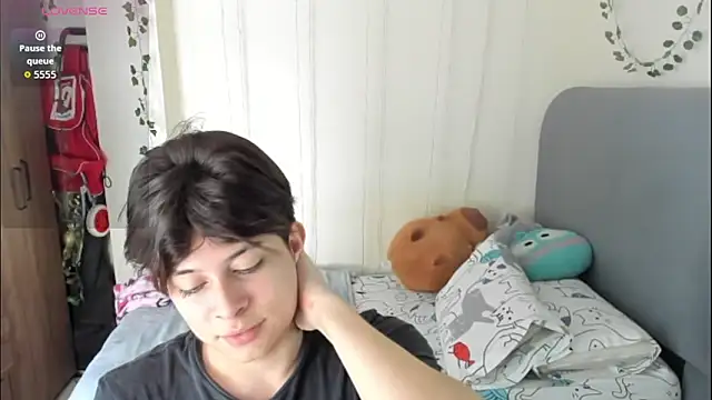 Snapshot of Felix_kitty chatting on February 5, 6:56 pm Felix kitty online show from February 5, 6:56 pm