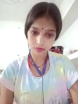 Mohnicute online show from May 12, 12:19 am