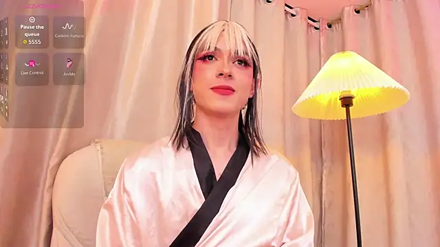 Snapshot of cleeo_nile chatting on November 18, 3:34 am cleeo nile online show from November 18, 3:34 am