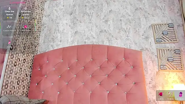 Snapshot of cleeo_nile chatting on November 23, 2:55 am cleeo nile online show from November 23, 2:55 am