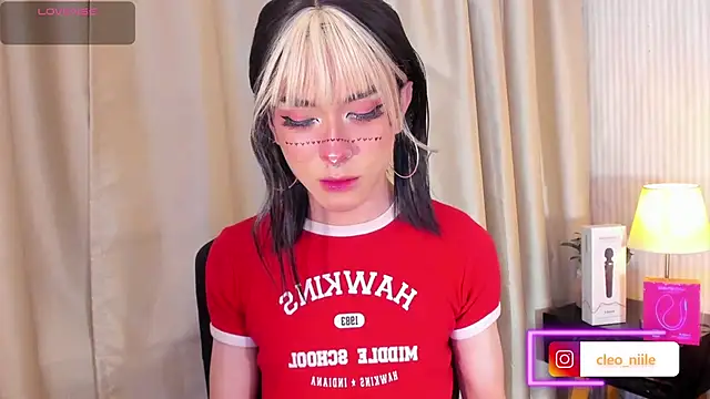 Snapshot of cleeo_nile chatting on December 19, 5:47 am cleeo nile online show from December 19, 5:47 am