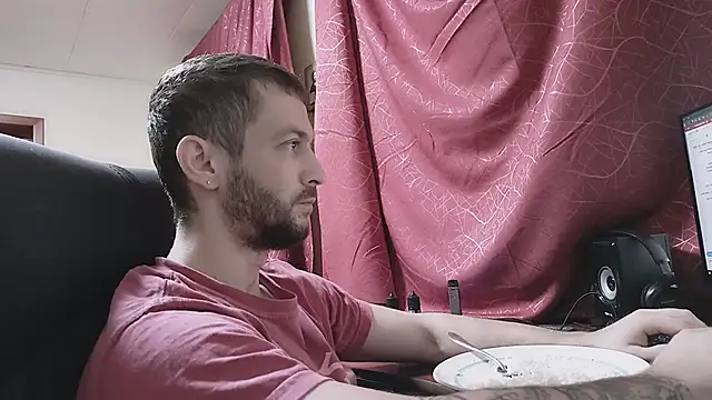 333Alone in theDark777 online show from November 24, 11:59 pm