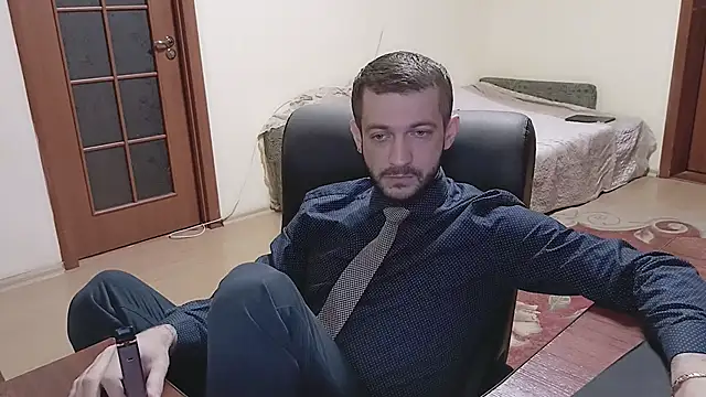 333Alone in theDark777 online show from December 21, 4:25 pm