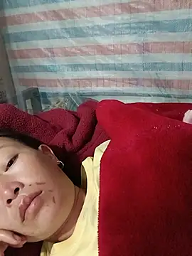 girl-hot2x online show from June 13, 6:17 pm