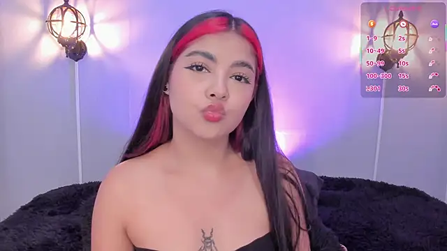 Snapshot of Stephany-roses- chatting on November 20, 12:55 am Stephany-roses- online show from November 20, 12:55 am
