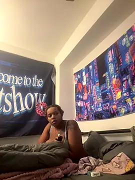 Snapshot of wearefreaks08 chatting on December 15, 4:17 am wearefreaks08 online show from December 15, 4:17 am