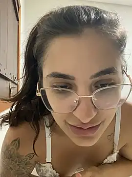 Snapshot of engelintense chatting on February 24, 5:11 pm engelintense online show from February 24, 5:11 pm