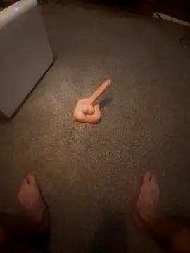 Snapshot of Adam11699 chatting on March 6, 11:12 pm Adam11699 online show from March 6, 11:12 pm