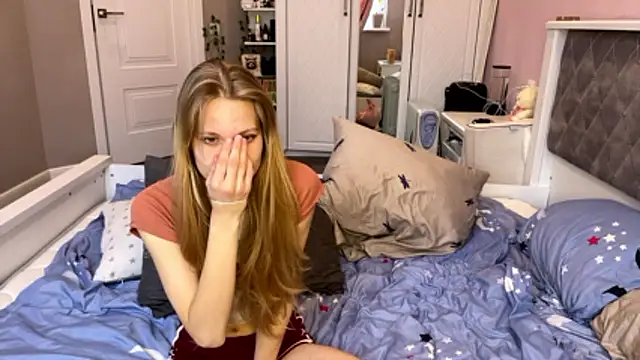 Daisy Couple online show from January 19, 7:23 am